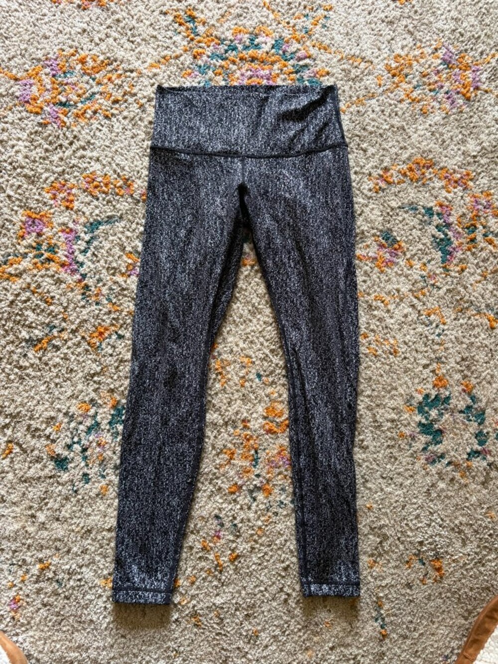 Lululemon High-Rise Yoga Leggings - Black & White Tweed/Speckled
